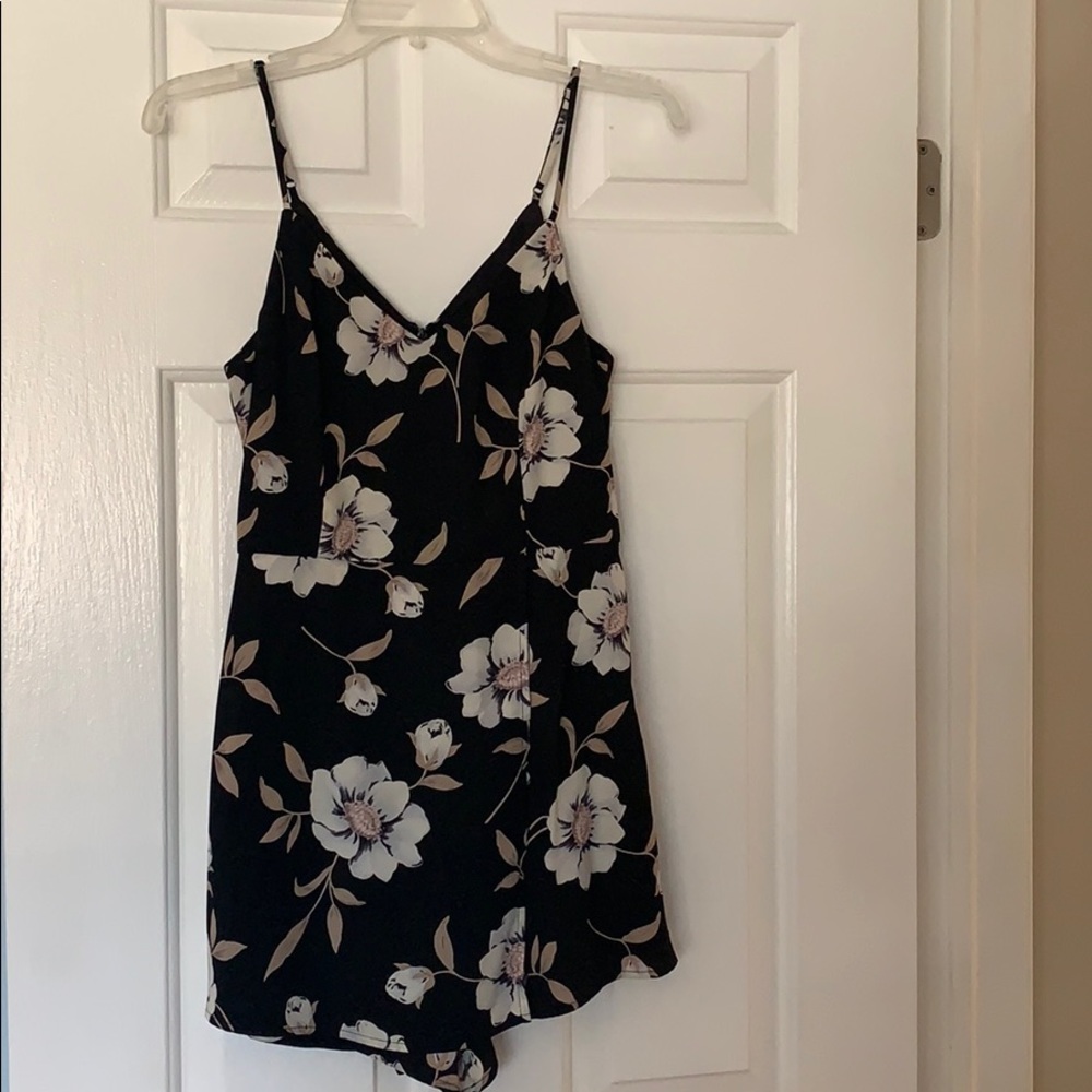 Lulus romper
